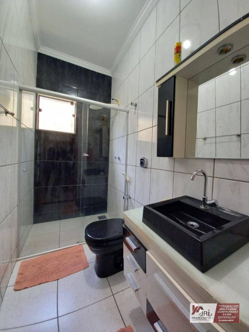 Casa à venda com 3 quartos, 250M2 - Foto 13