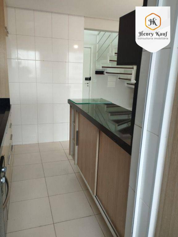 Cobertura para alugar com 2 quartos, 120m² - Foto 9