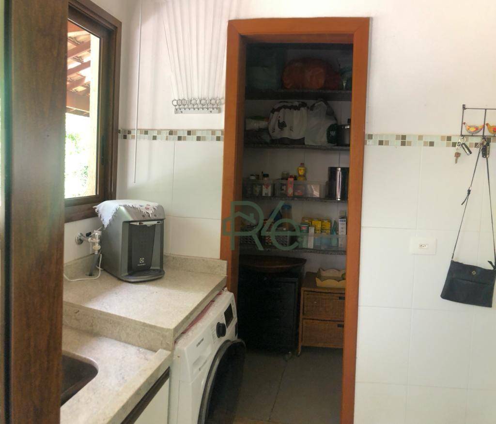 Casa de Condomínio à venda com 3 quartos, 225m² - Foto 59