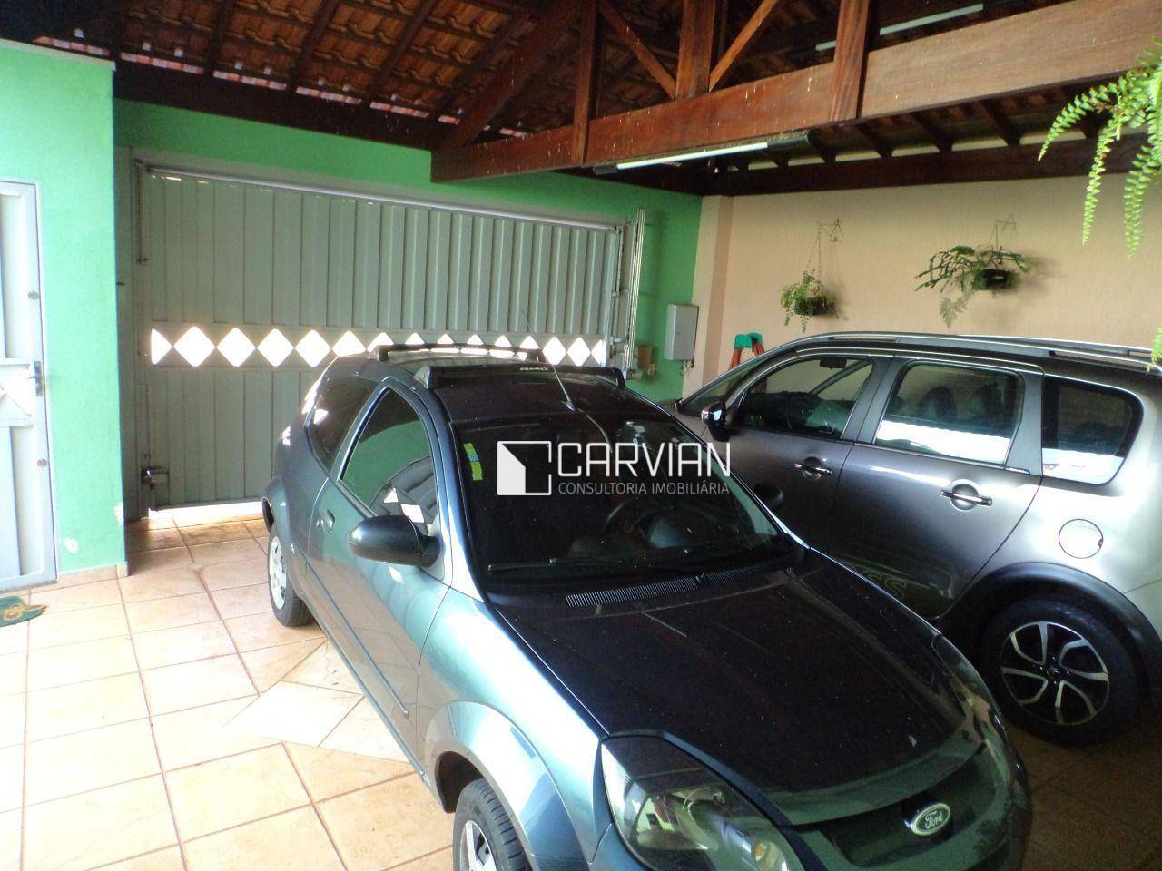 Casa à venda e aluguel com 5 quartos, 280m² - Foto 3