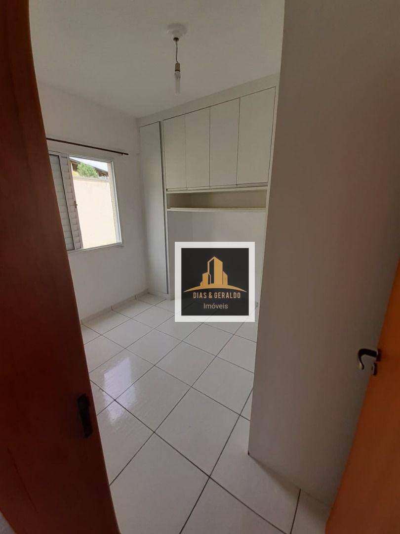 Apartamento à venda com 2 quartos, 45m² - Foto 5