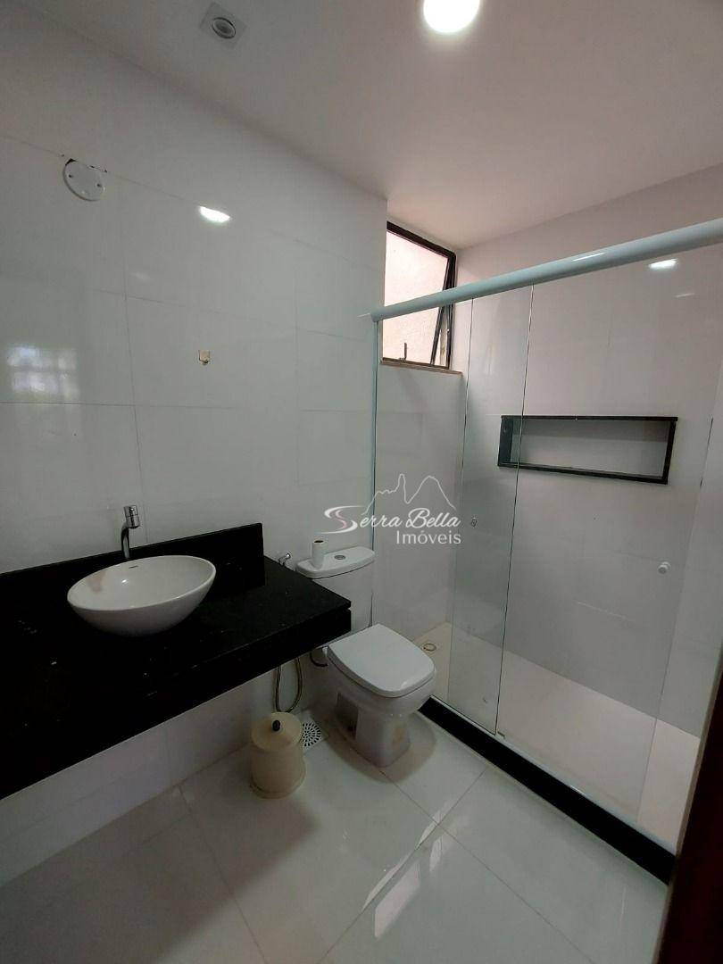 Apartamento para alugar com 3 quartos, 180m² - Foto 2