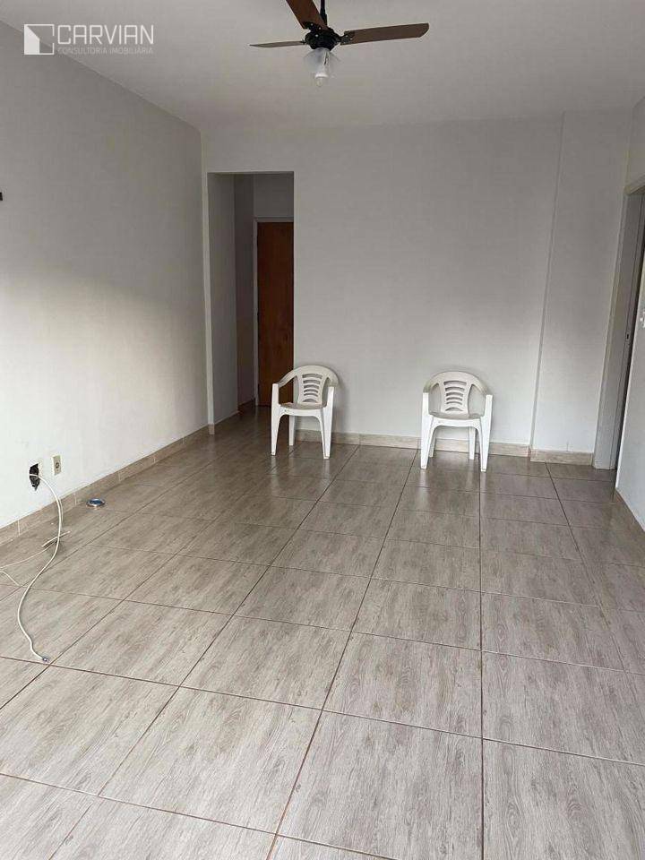 Apartamento à venda com 2 quartos, 100m² - Foto 3