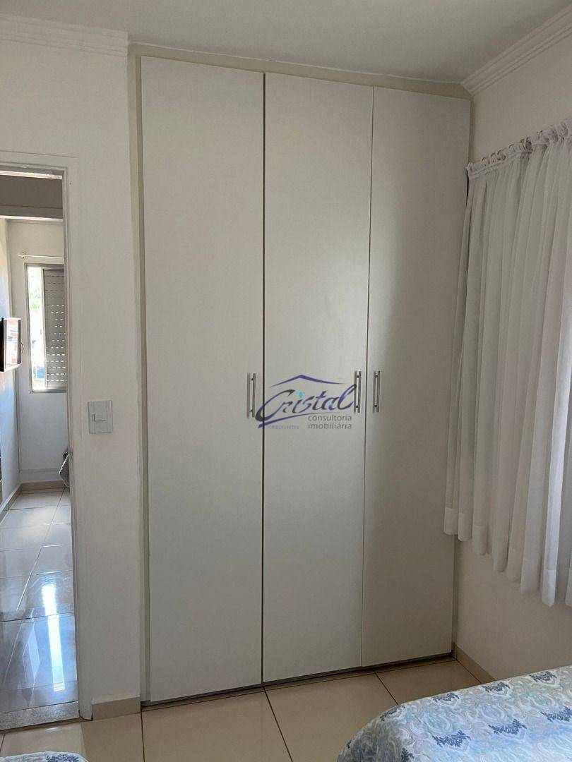 Apartamento à venda com 3 quartos, 60m² - Foto 11