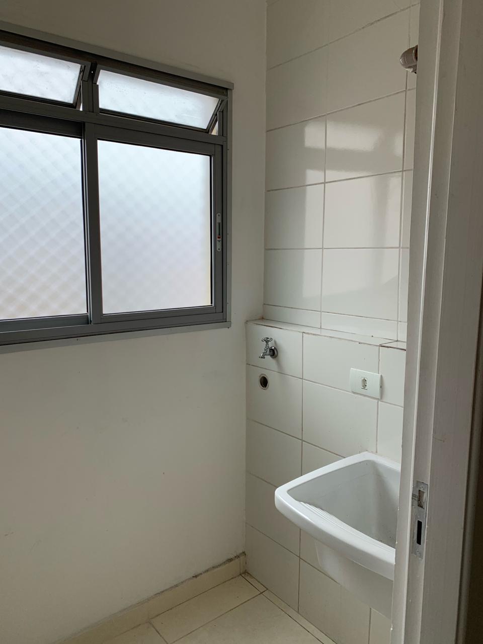 Apartamento à venda com 2 quartos, 65m² - Foto 11