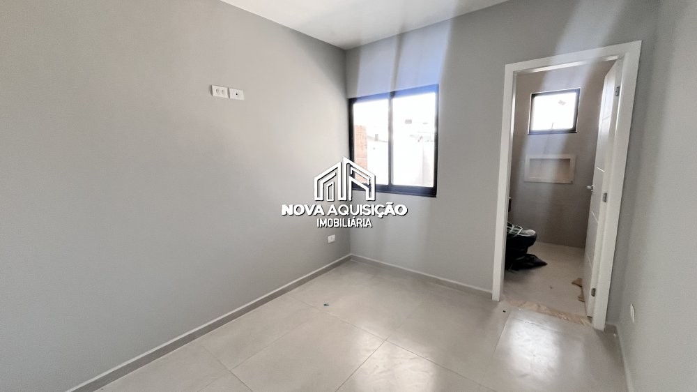 Casa à venda com 2 quartos, 62m² - Foto 13