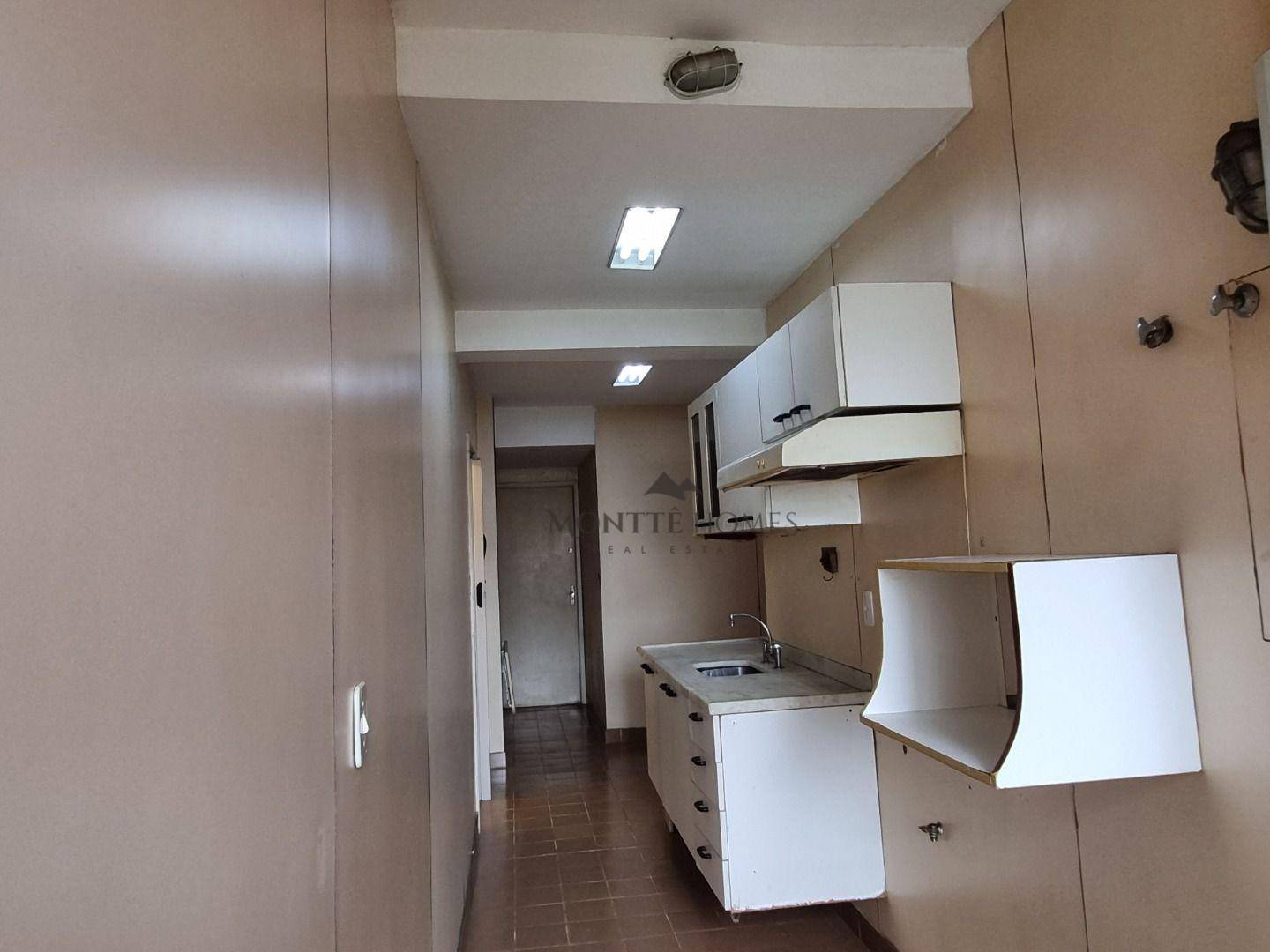 Apartamento à venda com 3 quartos, 105m² - Foto 17