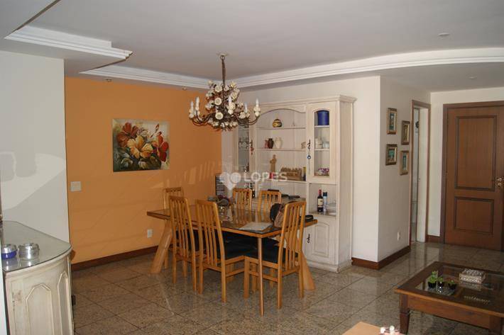 Apartamento à venda com 4 quartos, 151m² - Foto 3