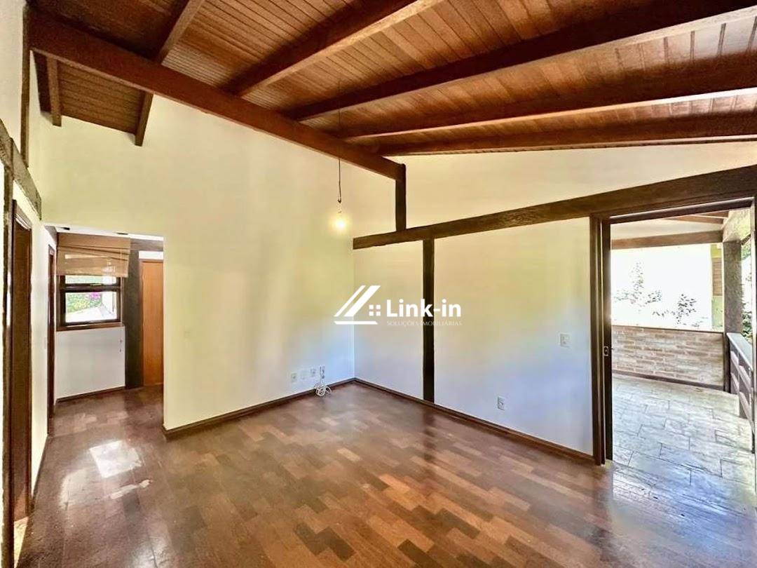 Casa, 5 quartos, 321 m² - Foto 3