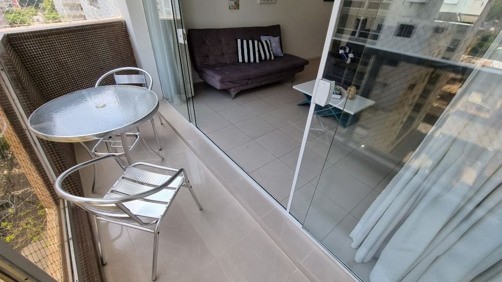 Apartamento à venda com 3 quartos, 130m² - Foto 5