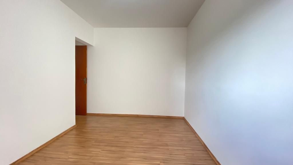 Apartamento à venda com 3 quartos, 112m² - Foto 19