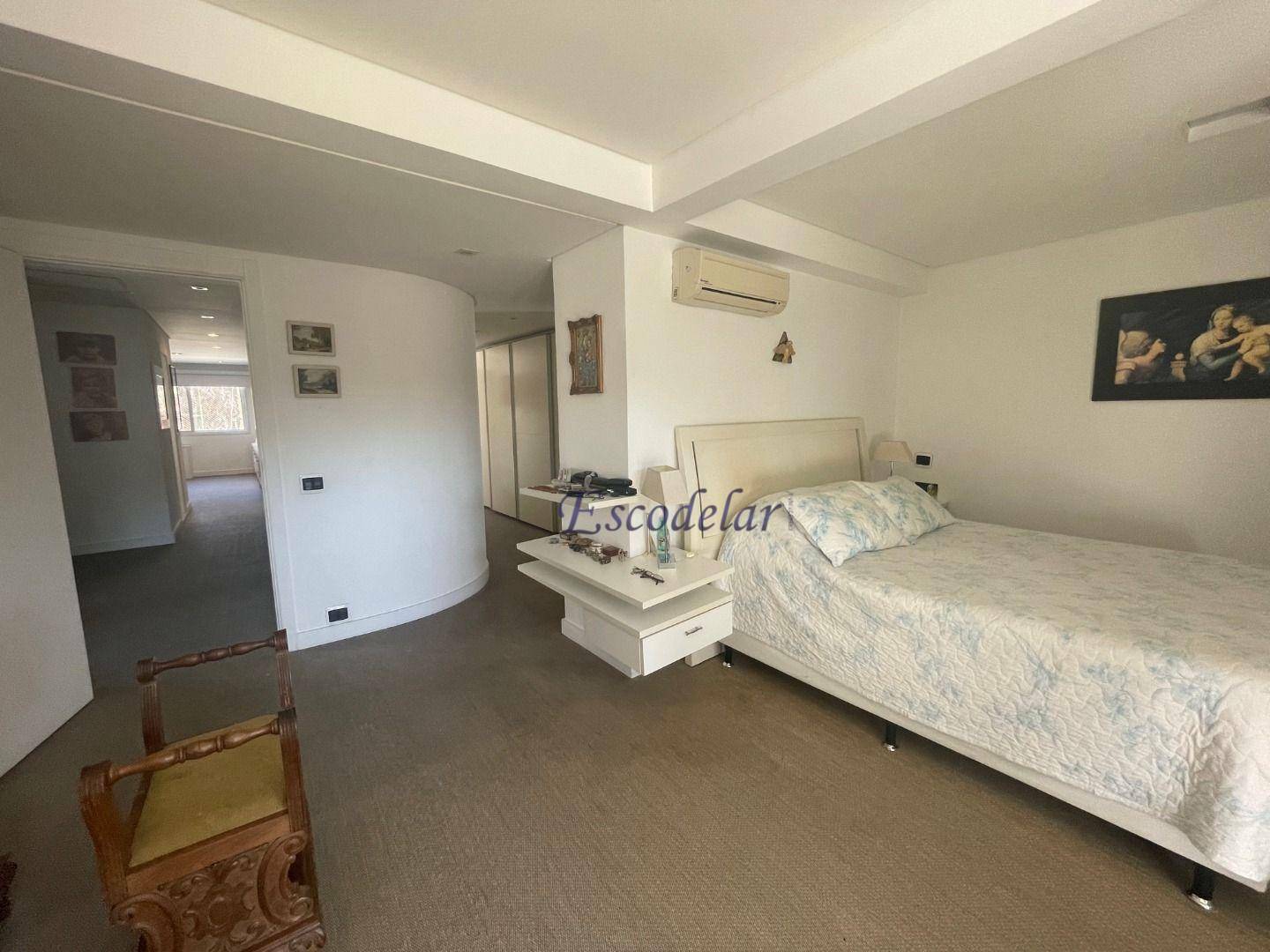 Casa à venda com 4 quartos, 300m² - Foto 9