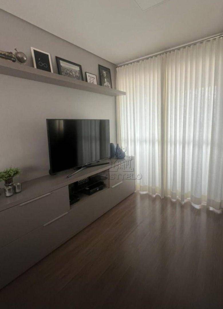 Apartamento à venda com 2 quartos, 74m² - Foto 2