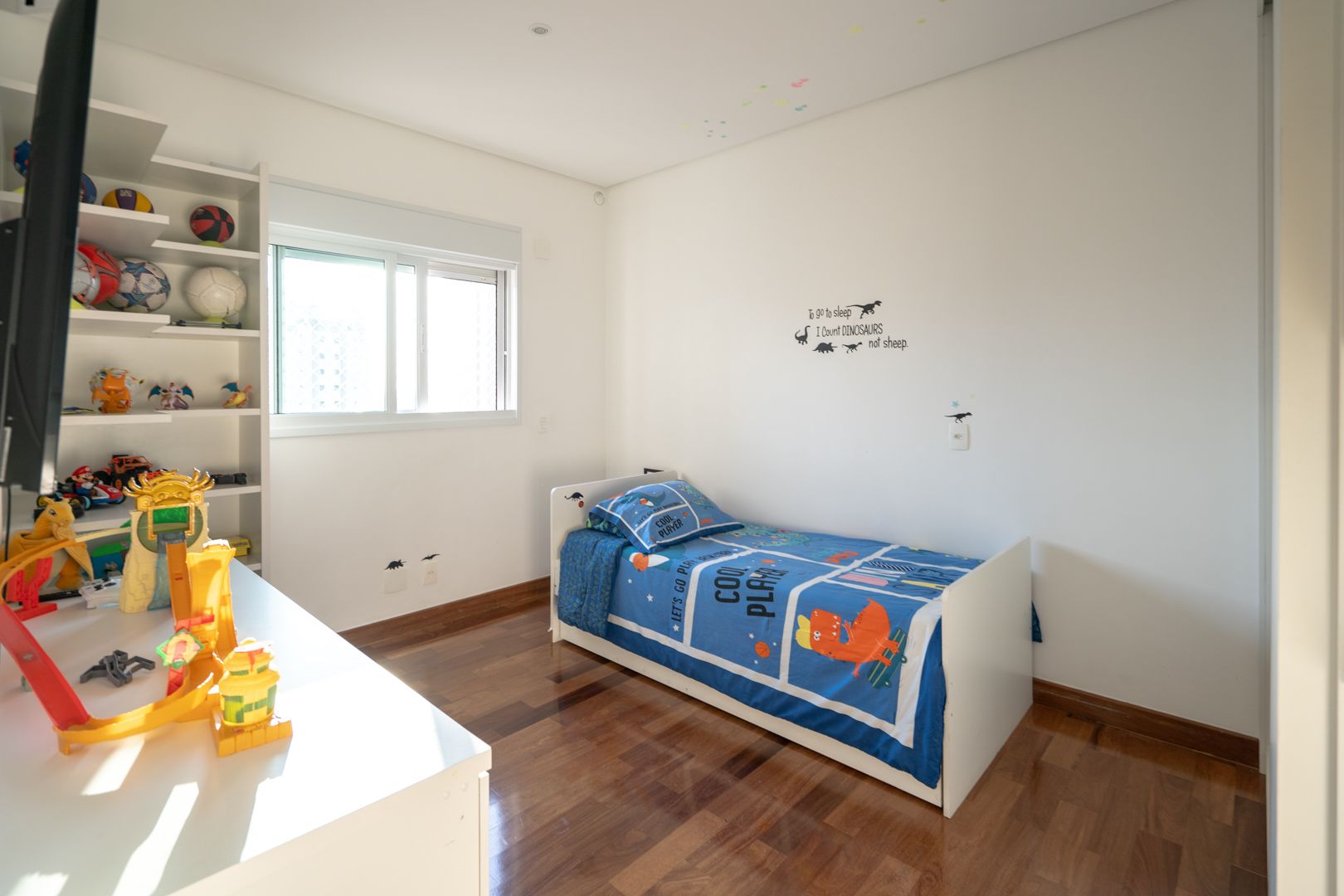 Apartamento à venda com 4 quartos, 280m² - Foto 17