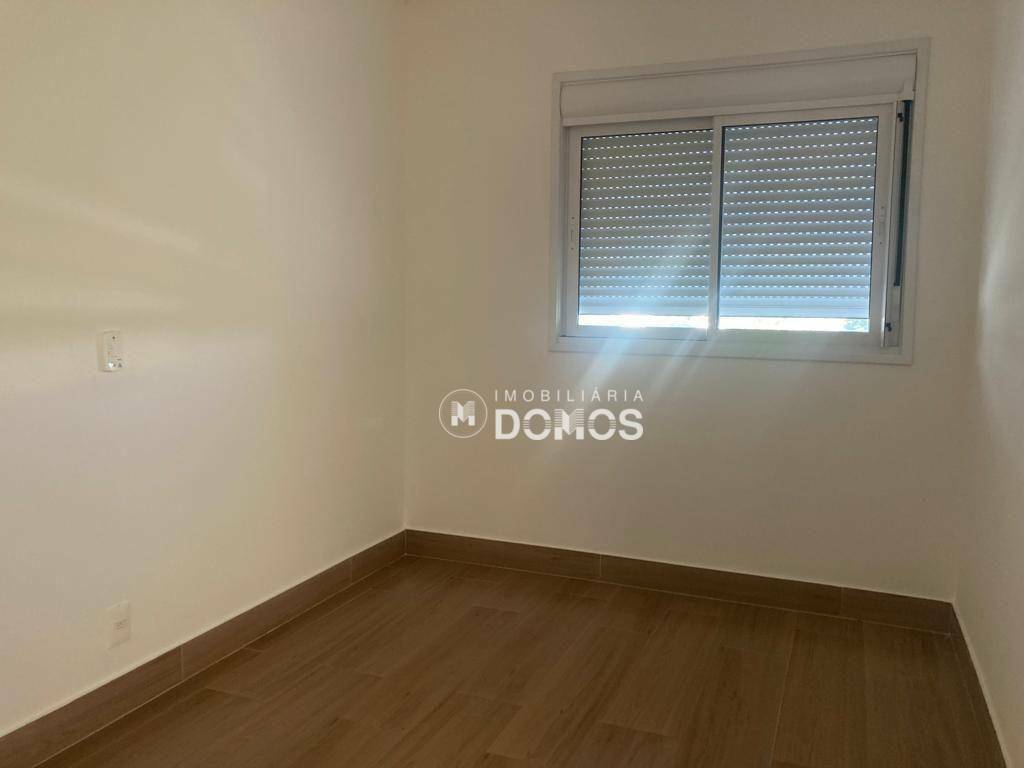 Apartamento à venda com 2 quartos, 80m² - Foto 17