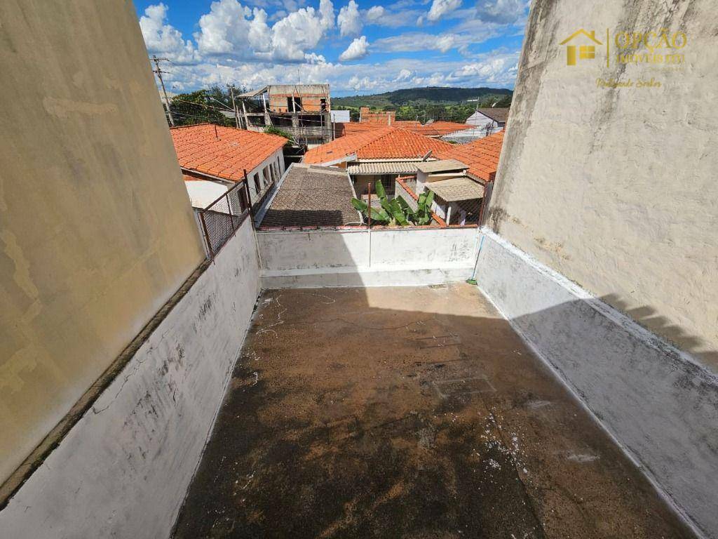 Casa à venda com 2 quartos, 100m² - Foto 11