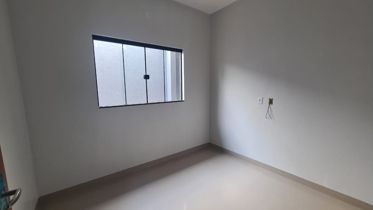 Casa à venda com 2 quartos, 70m² - Foto 10