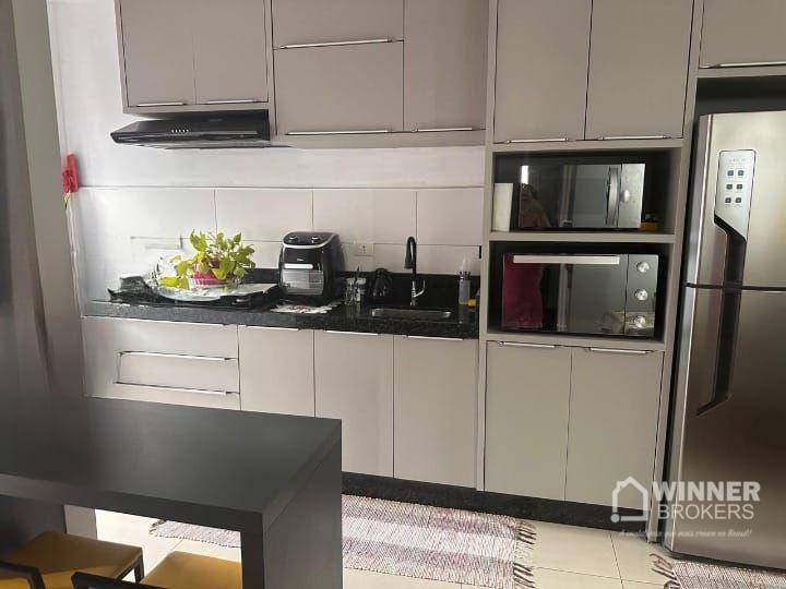 Apartamento à venda com 2 quartos, 45m² - Foto 2