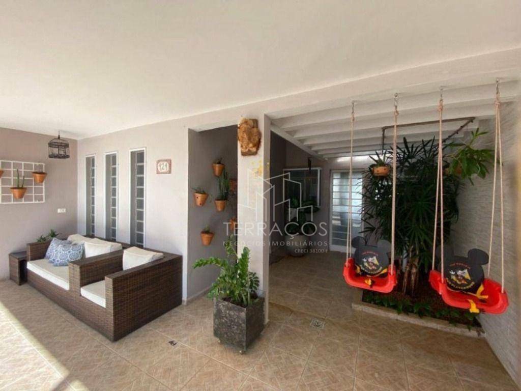 Casa à venda com 3 quartos, 228m² - Foto 36