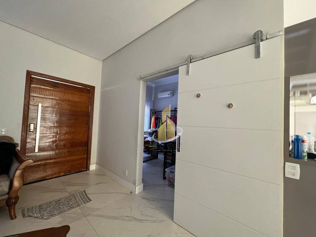 Sobrado à venda com 3 quartos, 350m² - Foto 12