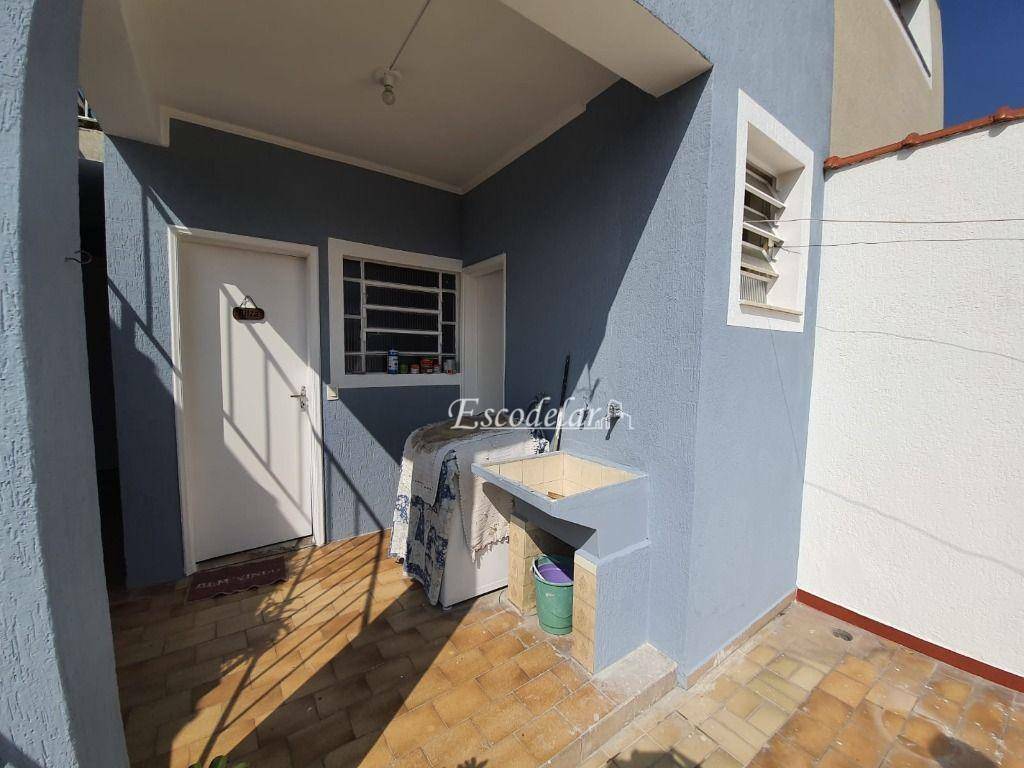 Sobrado à venda com 3 quartos, 200m² - Foto 51