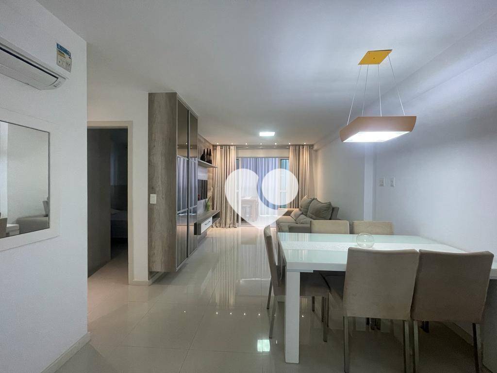 Apartamento à venda com 2 quartos, 94m² - Foto 2