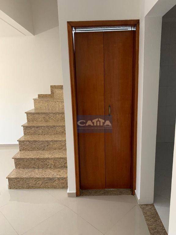 Sobrado à venda com 3 quartos, 120m² - Foto 4