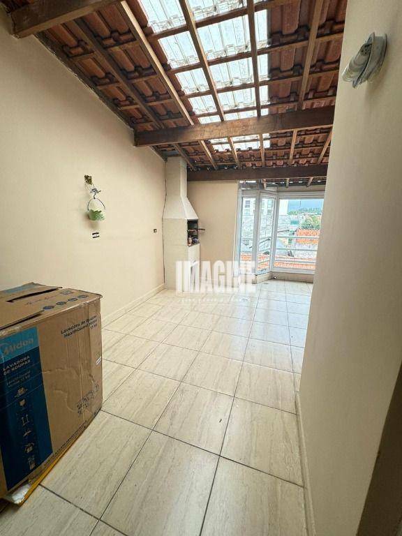 Sobrado à venda com 3 quartos, 100m² - Foto 8