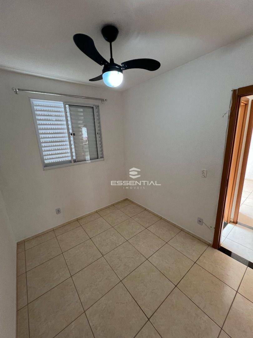 Apartamento à venda com 2 quartos, 50m² - Foto 2