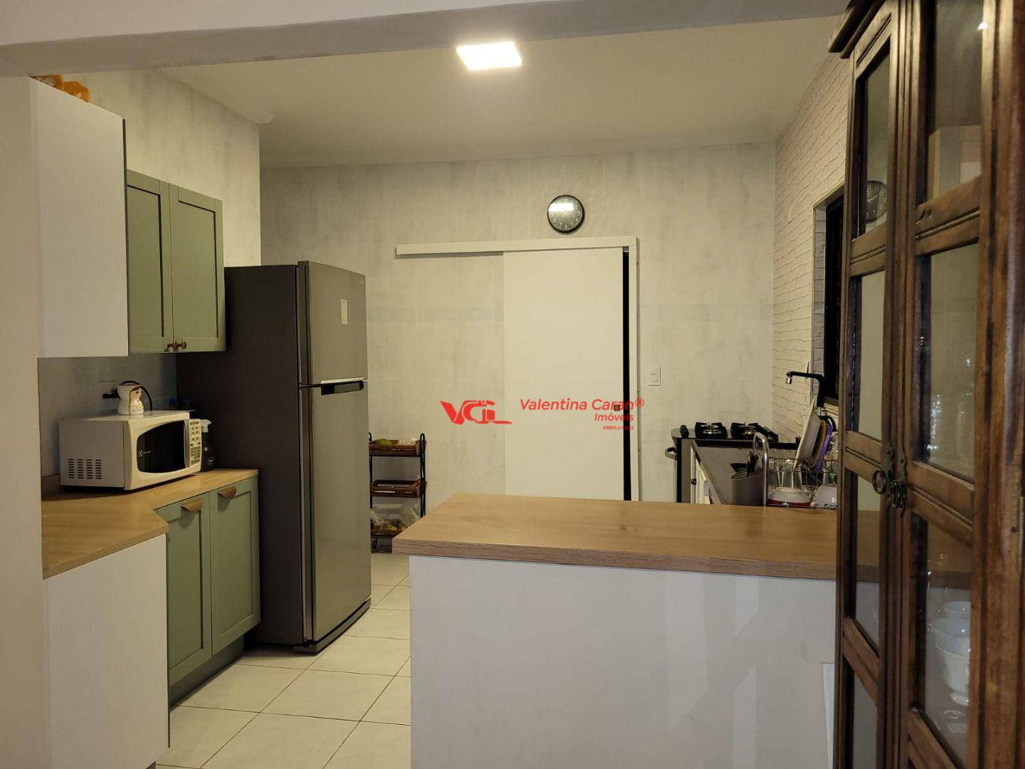 Chácara à venda com 3 quartos, 249m² - Foto 9