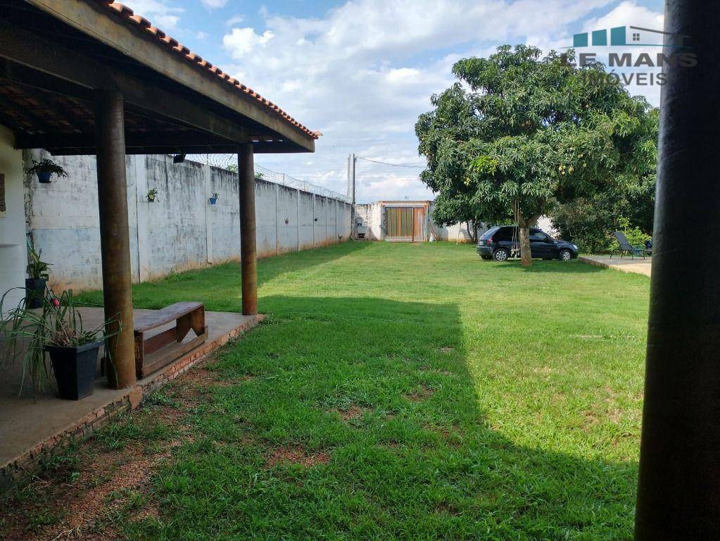 Chácara à venda com 2 quartos, 100m² - Foto 9