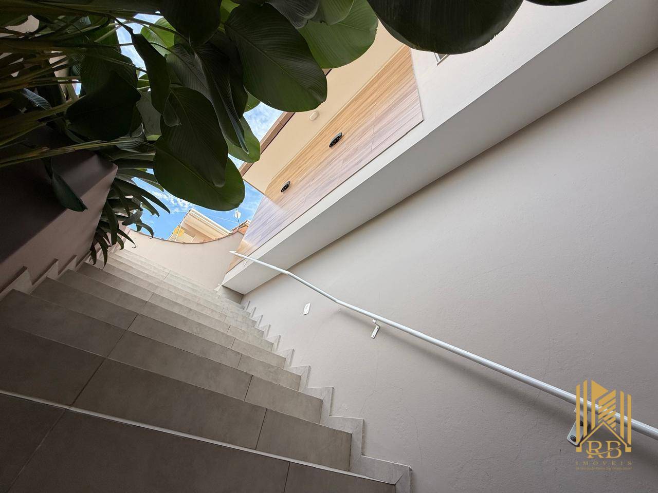 Casa, 3 quartos, 290 m² - Foto 4