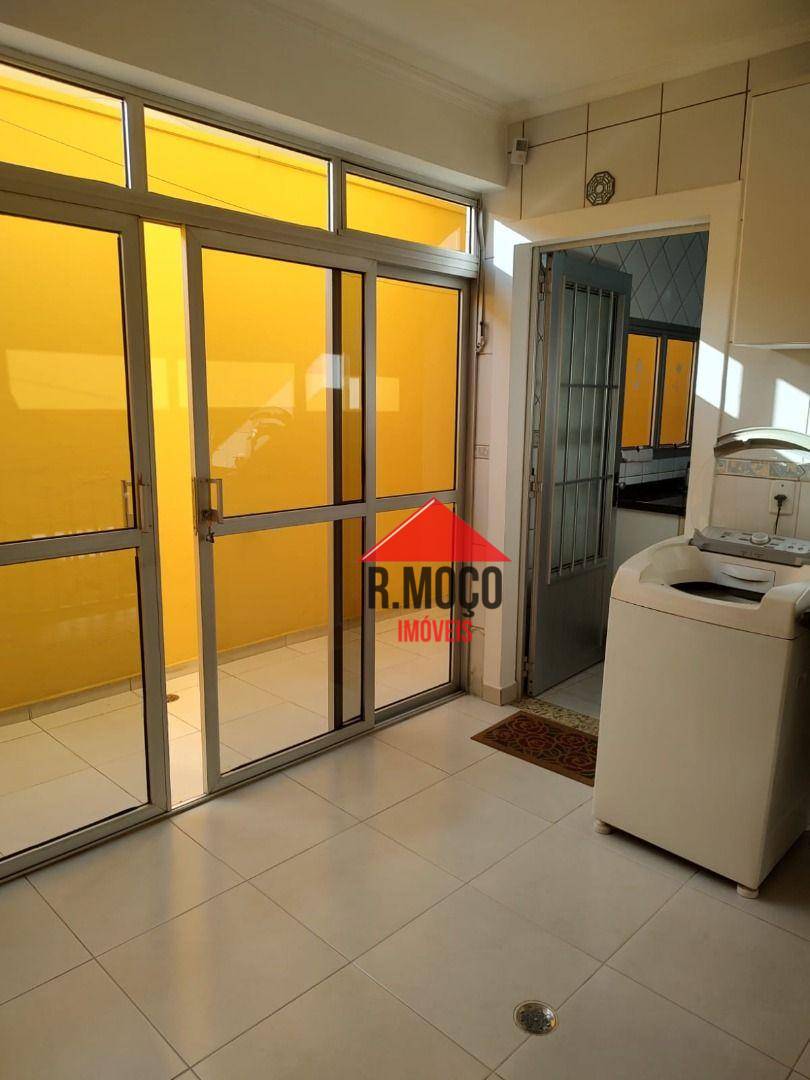 Sobrado à venda com 3 quartos, 157m² - Foto 14