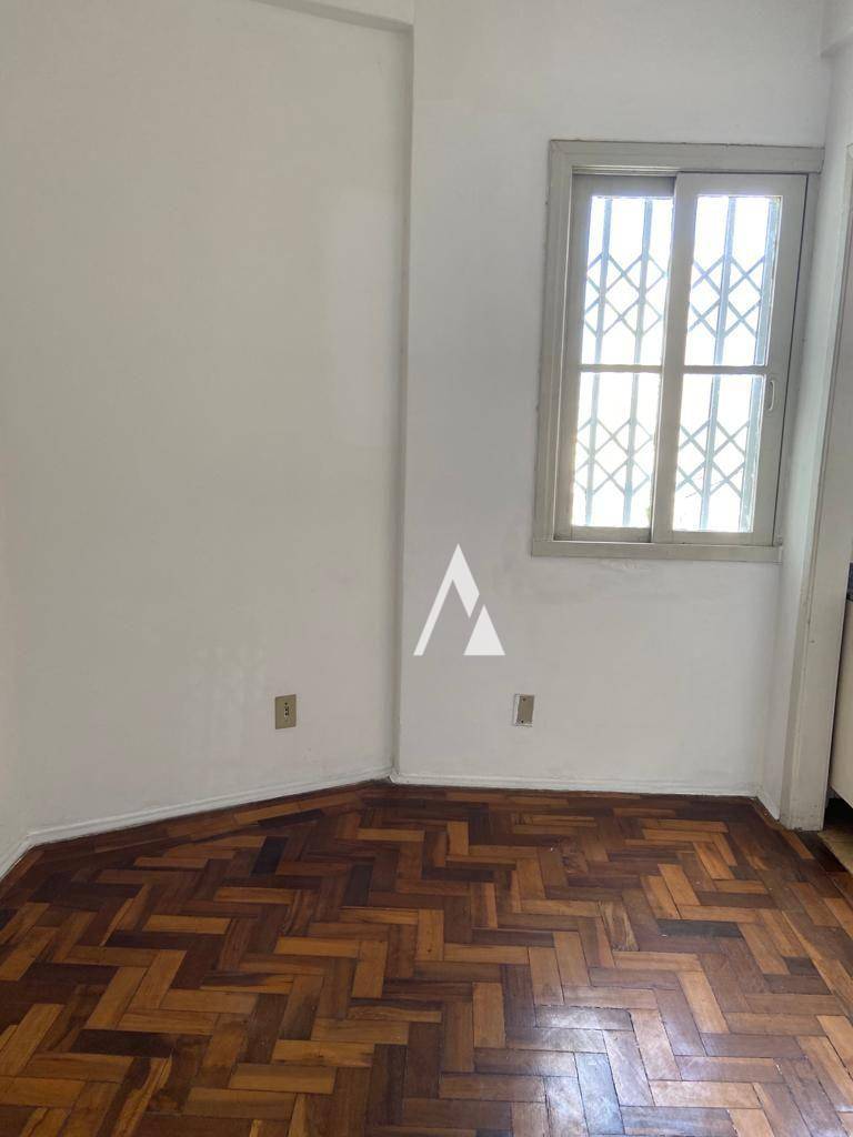 Apartamento à venda com 2 quartos, 39m² - Foto 14