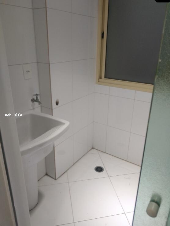 Apartamento para alugar com 2 quartos, 90m² - Foto 4