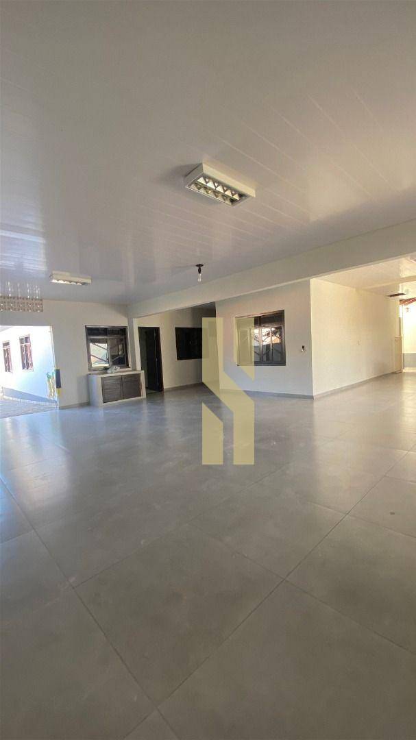 Casa à venda com 4 quartos, 282m² - Foto 20