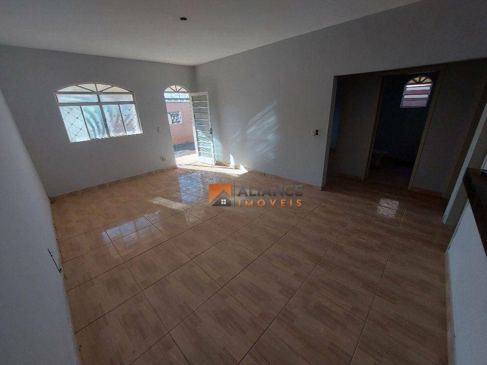 Casa à venda com 2 quartos, 119m² - Foto 5