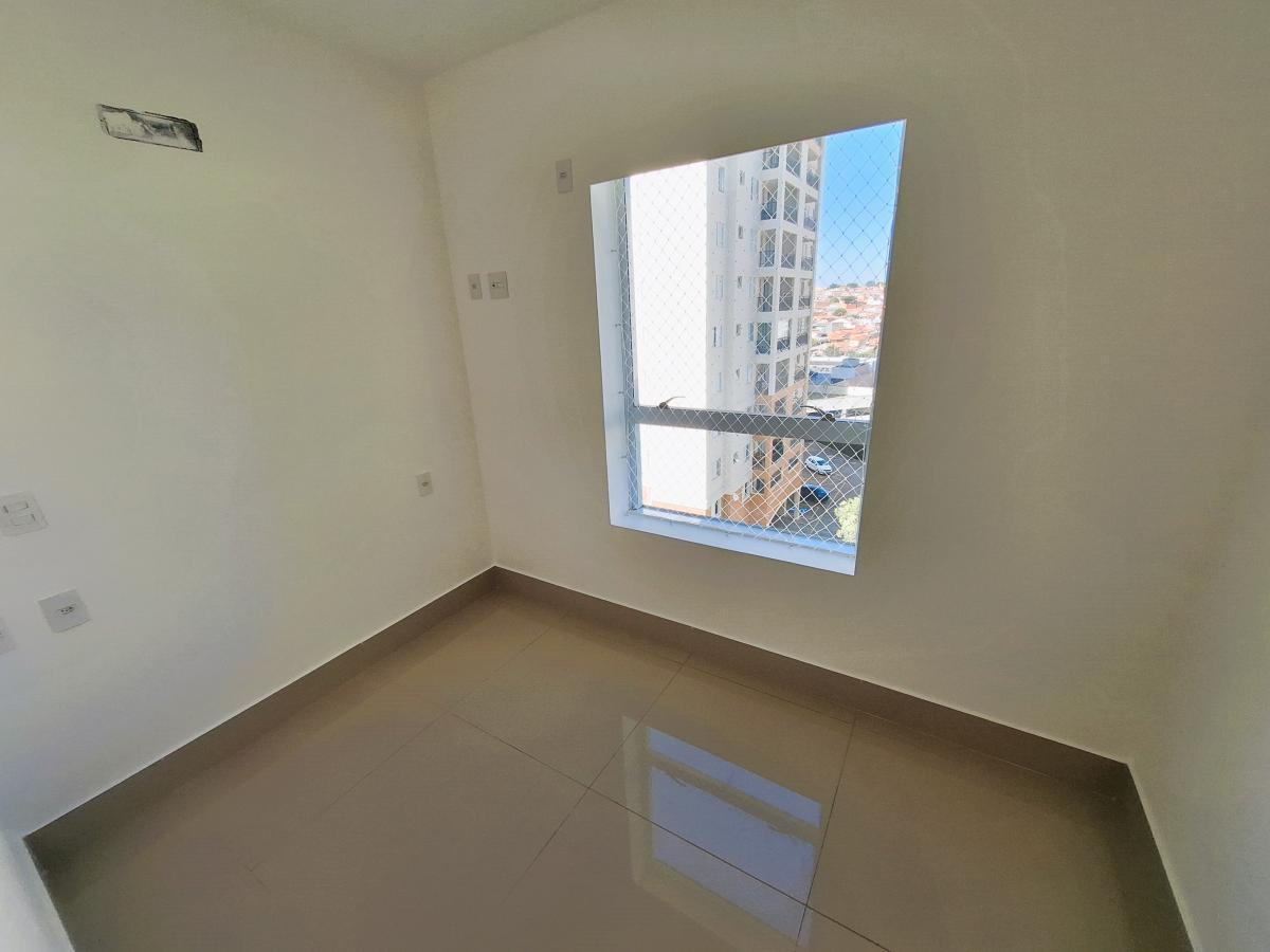 Apartamento à venda com 3 quartos, 90m² - Foto 15