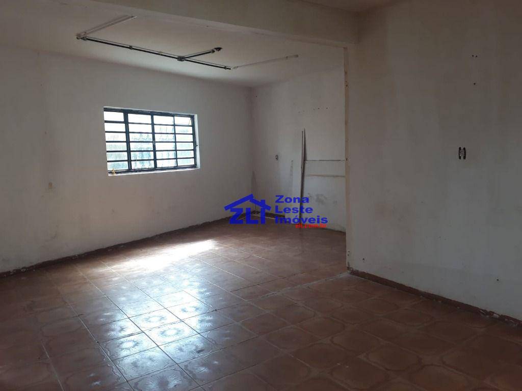 Casa para alugar com 2 quartos, 90m² - Foto 17