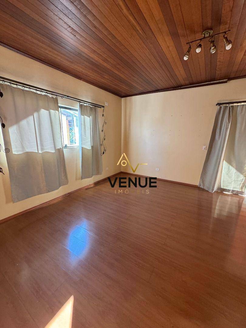 Casa de Condomínio à venda e aluguel com 3 quartos, 300m² - Foto 17