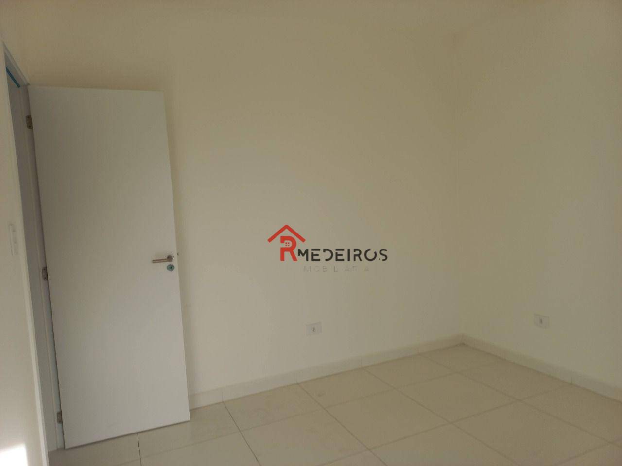 Apartamento à venda com 2 quartos, 107m² - Foto 15