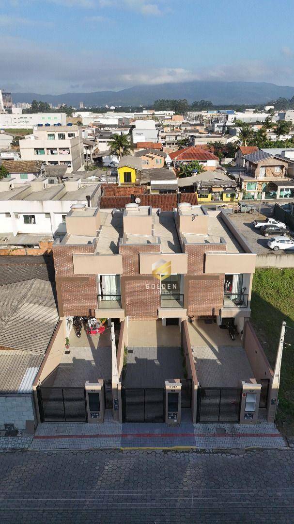 Sobrado à venda com 2 quartos, 110m² - Foto 3