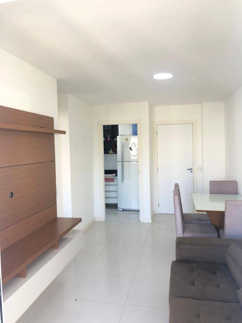 Apartamento à venda com 2 quartos, 60m² - Foto 13