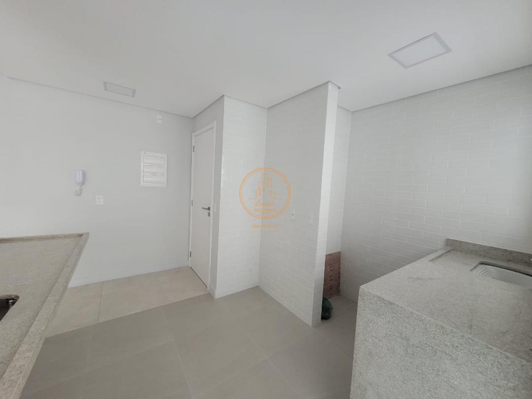 Apartamento à venda com 2 quartos, 82m² - Foto 2