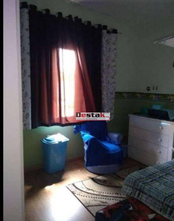 Sobrado à venda com 2 quartos, 120m² - Foto 5