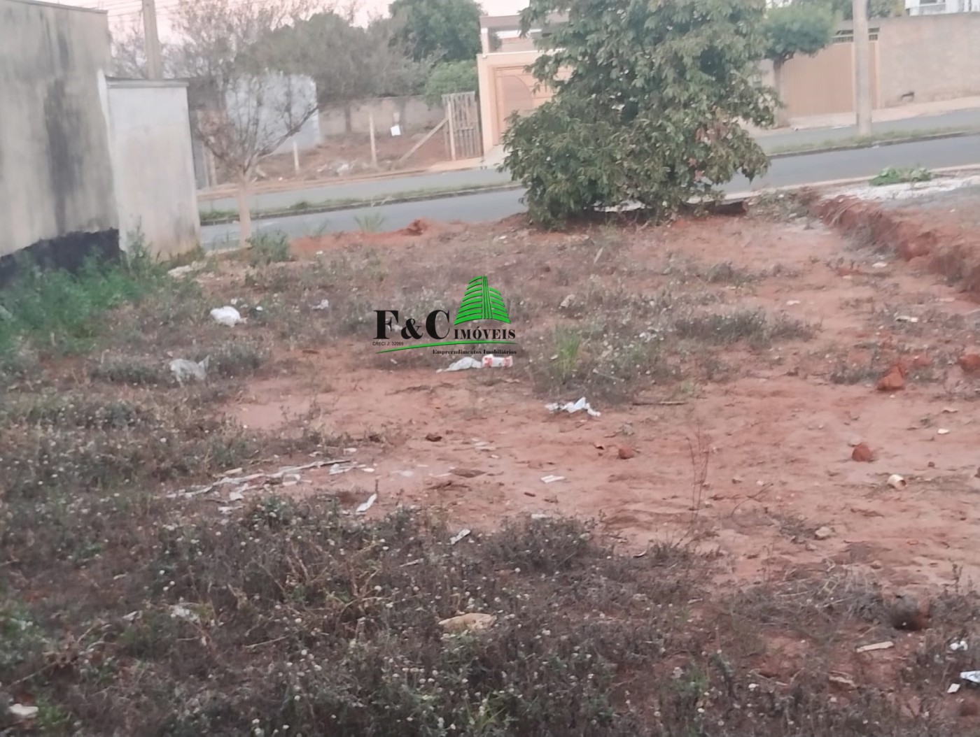 Terreno à venda, 202m² - Foto 2