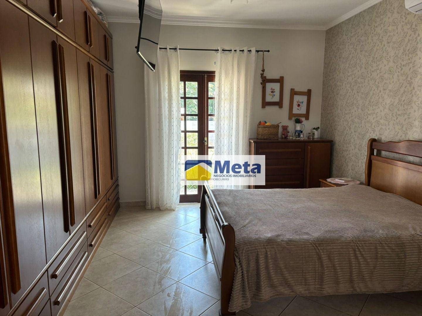 Casa à venda com 4 quartos, 212m² - Foto 7