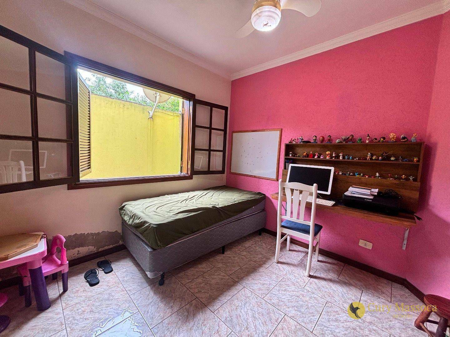 Casa à venda com 3 quartos, 180m² - Foto 14