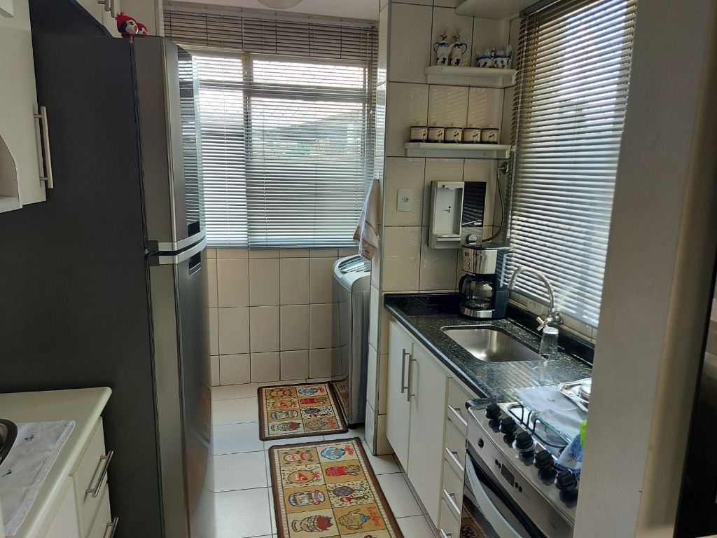 Apartamento à venda com 2 quartos, 50m² - Foto 14