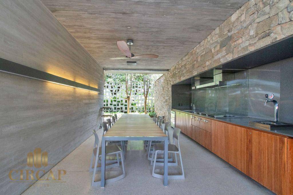 Casa de Condomínio à venda e aluguel com 5 quartos, 650m² - Foto 35